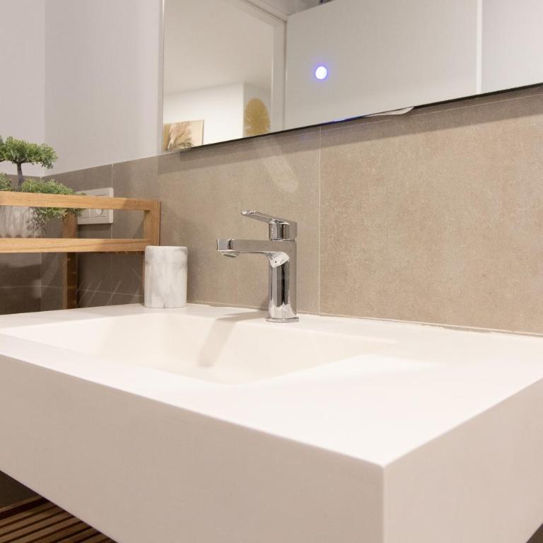 Global Vacacional, Apartamento con terraza y vistas al mar y a la montaña - Appartement 1 Chambre - 20