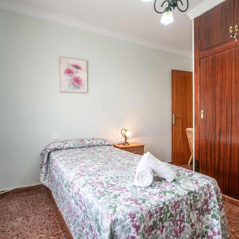 Apartamento María en Nerja - Three-Bedroom Apartment - 10