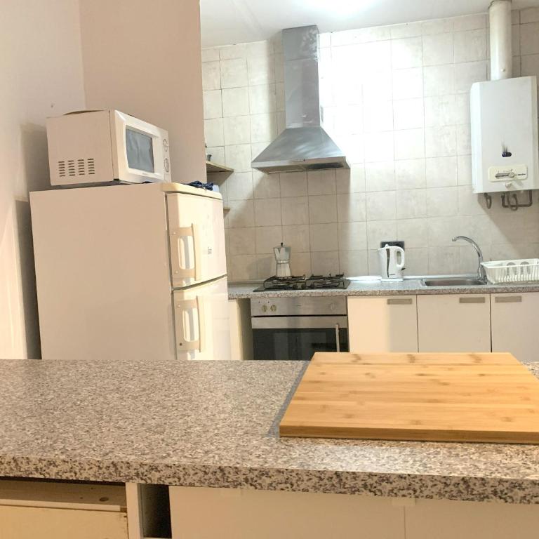 Parallel-Patio - Two-Bedroom Apartment - 19
