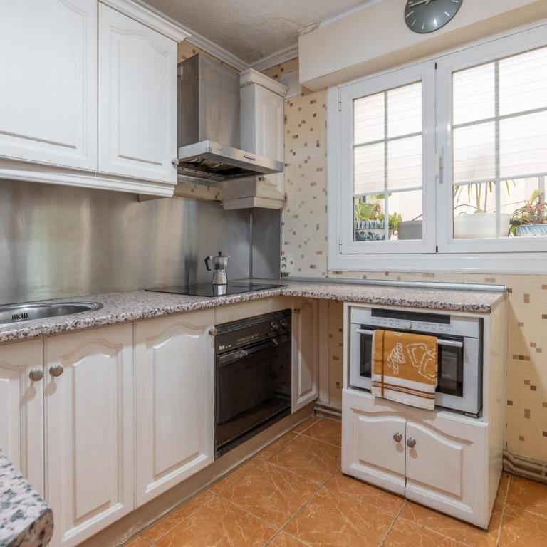 tuGuest San Agustin II Apartment - Three-Bedroom Apartment - 24