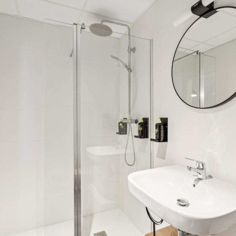 Limehome Valencia Calle de Cadiz - One-Bedroom Apartment (Ground Floor) - 14