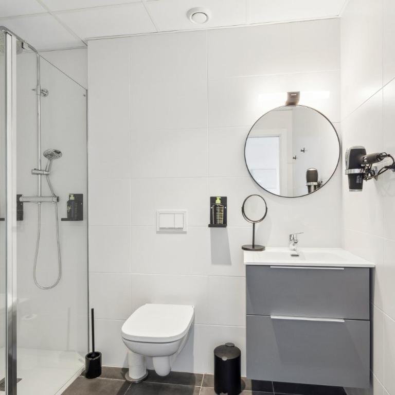 Limehome Valencia Calle de Cadiz - One-Bedroom Apartment with Balcony - 12