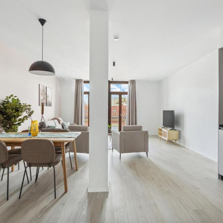 Limehome Valencia Calle de Cadiz - One-Bedroom Apartment with Balcony - 4