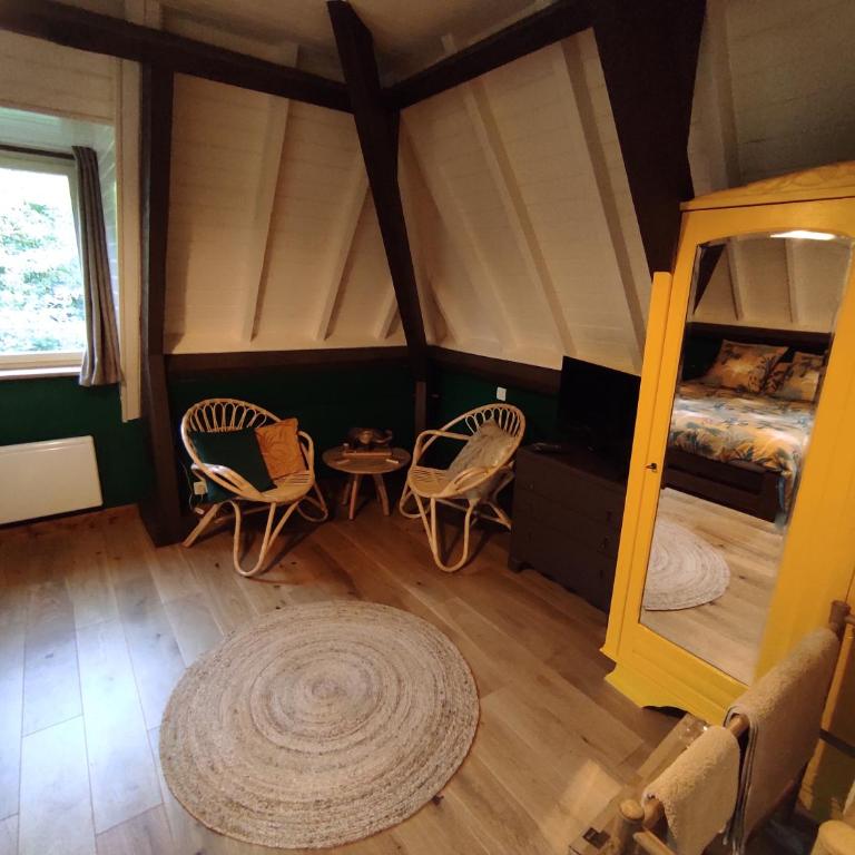 La Borie du Cambord - Gîtes et Chambres d'hôtes - Double Room with Park View - 22