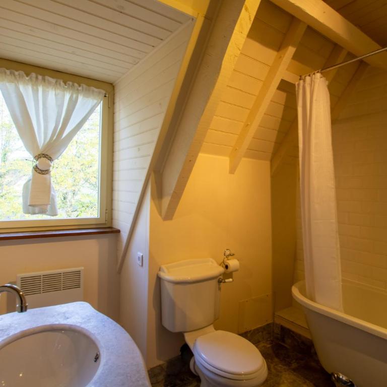 La Borie du Cambord - Gîtes et Chambres d'hôtes - Double Room with Park View - 28