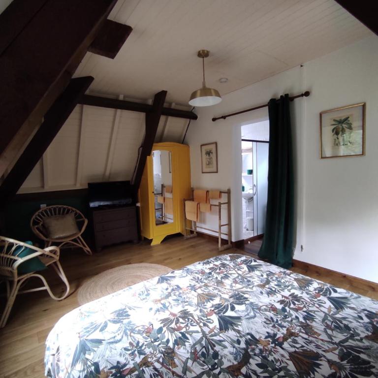 La Borie du Cambord - Gîtes et Chambres d'hôtes - Double Room with Park View - 29