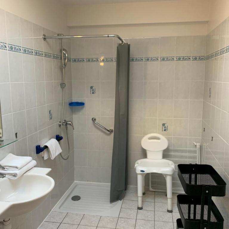Résidence Le Rochebonne - Studio - Accessible aux Personnes à Mobilité Réduite - 11