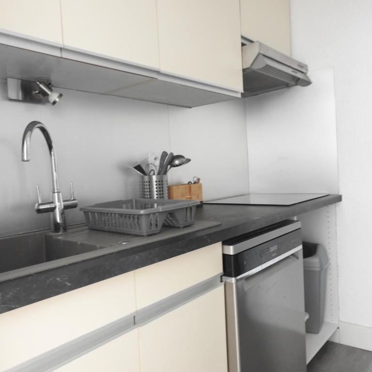 Entre mer et collines Appartement T2 - Apartment mit 1 Schlafzimmer - 11