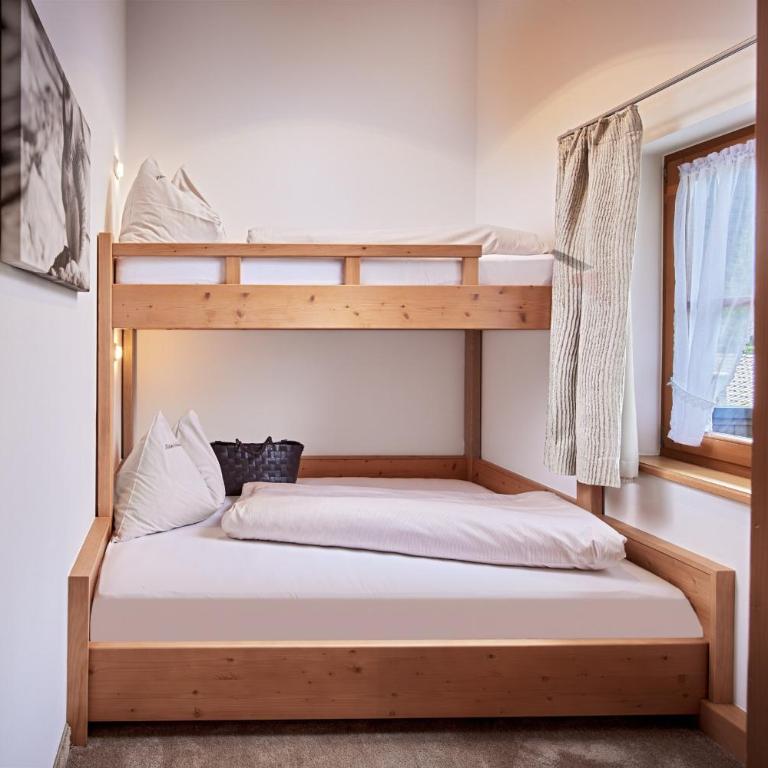 Habachklause Familien Bauernhof Resort - Comfort Suite mit 2 Schlafzimmern (2 Erwachsene + 2 Kinder) - 2