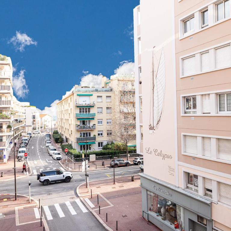 NEW 2 bed apt in Antibes, 5 min walk to the Beach - Apartment mit 2 Schlafzimmern - 31