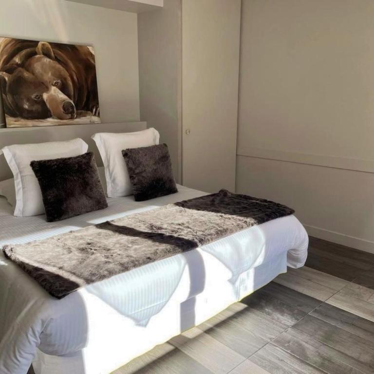 Hôtel La Rencluse - Chambre Double - Vue sur Montagne - 4