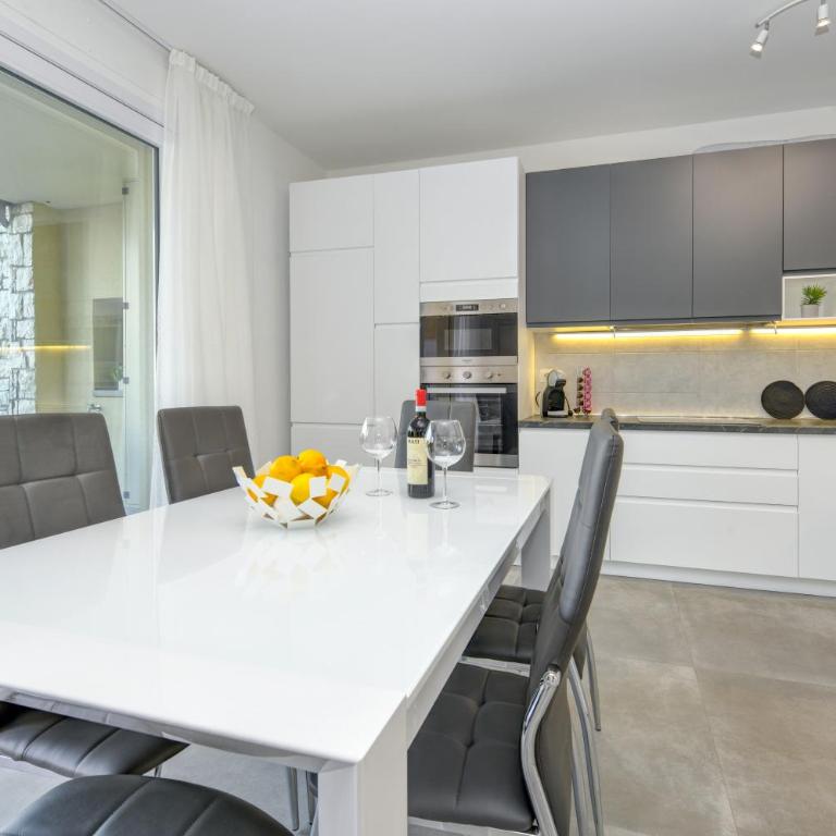 New Apartment Lazise - Appartamento con 2 Camere da Letto - 13
