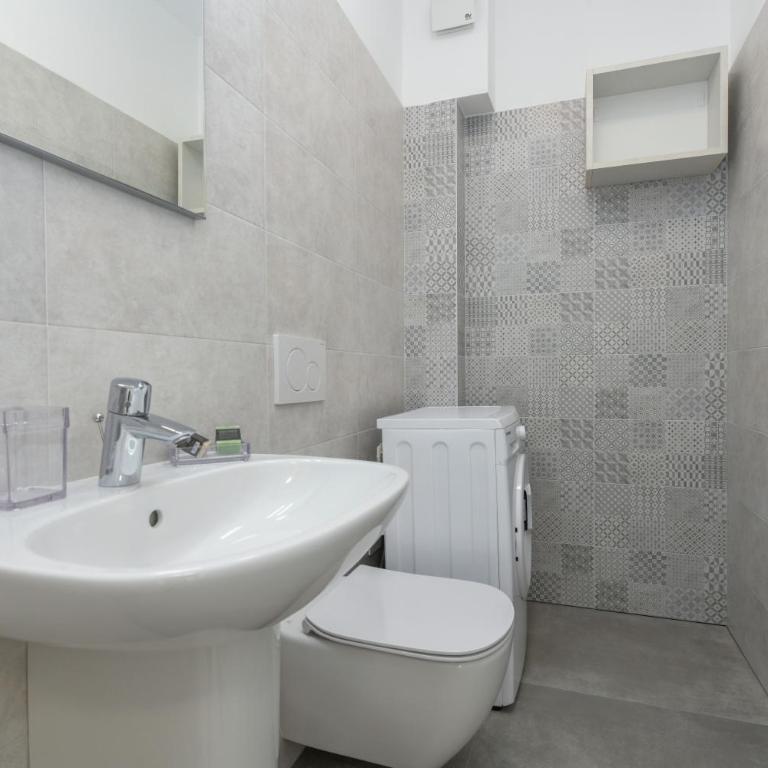 New Apartment Lazise - Appartamento con 2 Camere da Letto - 34