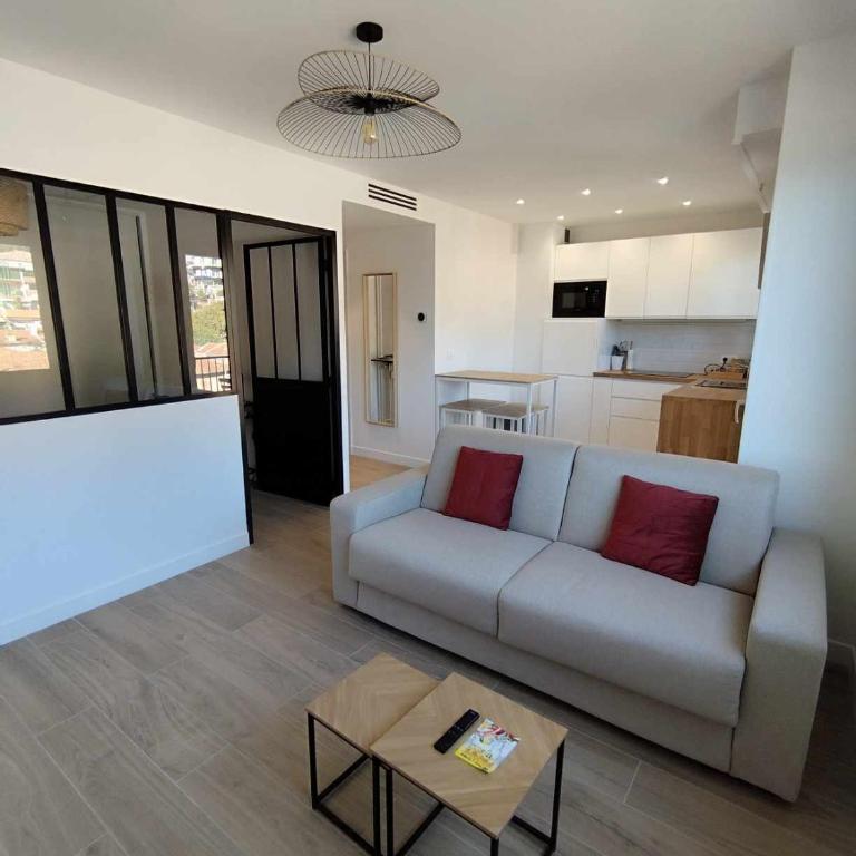 APPARTEMENT MODERNE - CONFORT - CLIMATISATION - MER - SOLEIL- Menton - Appartamento con 1 Camera da Letto - 1