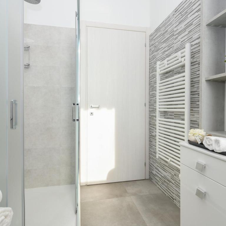 New Apartment Lazise - Appartamento con 2 Camere da Letto - 31