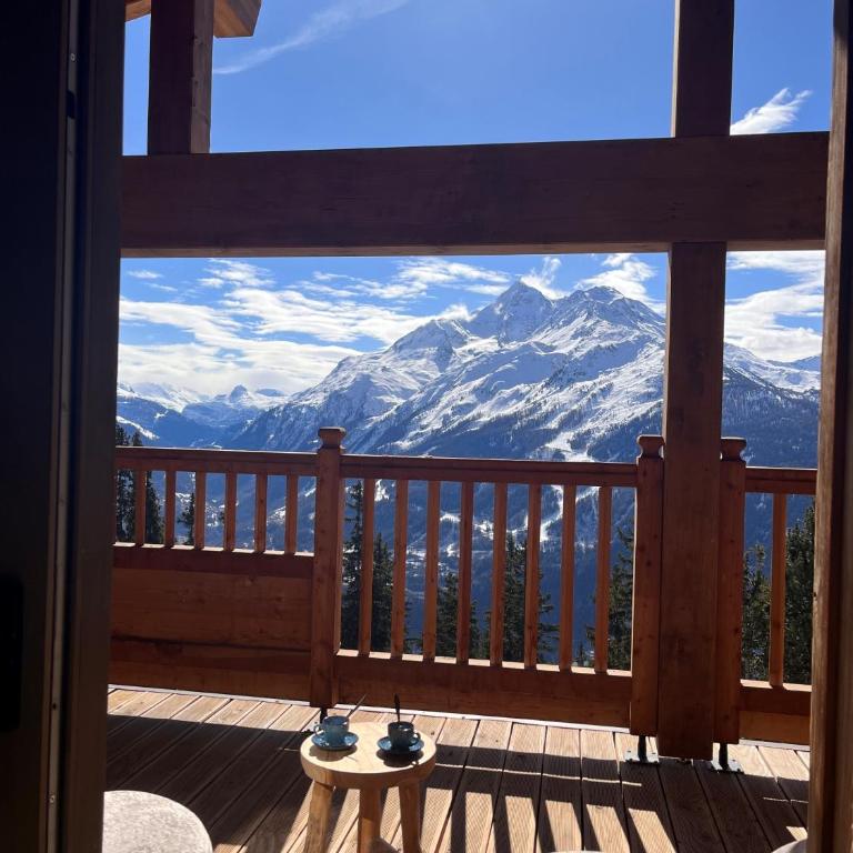 Appartement Chalet CASSIOPEE sous charpente avec cheminée - La Rosière - Apartment - 29