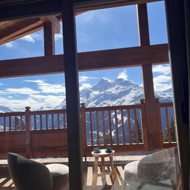 Appartement Chalet CASSIOPEE sous charpente avec cheminée - La Rosière - Apartment - 34
