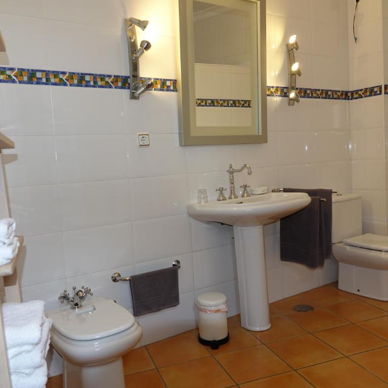 Competa Suites - Estudio Deluxe con cama grande - 20