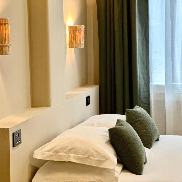 CARBONE XXI - Deluxe Double Room with Bath - 9