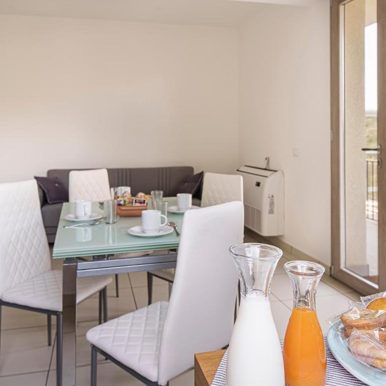 Capo Zafferano Apartments - Two-Bedroom Apartment with Sea View - 1