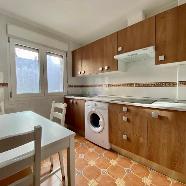Housingleon- Camino de Santiago by Bike I y II - Apartamento de 3 dormitorios - 17