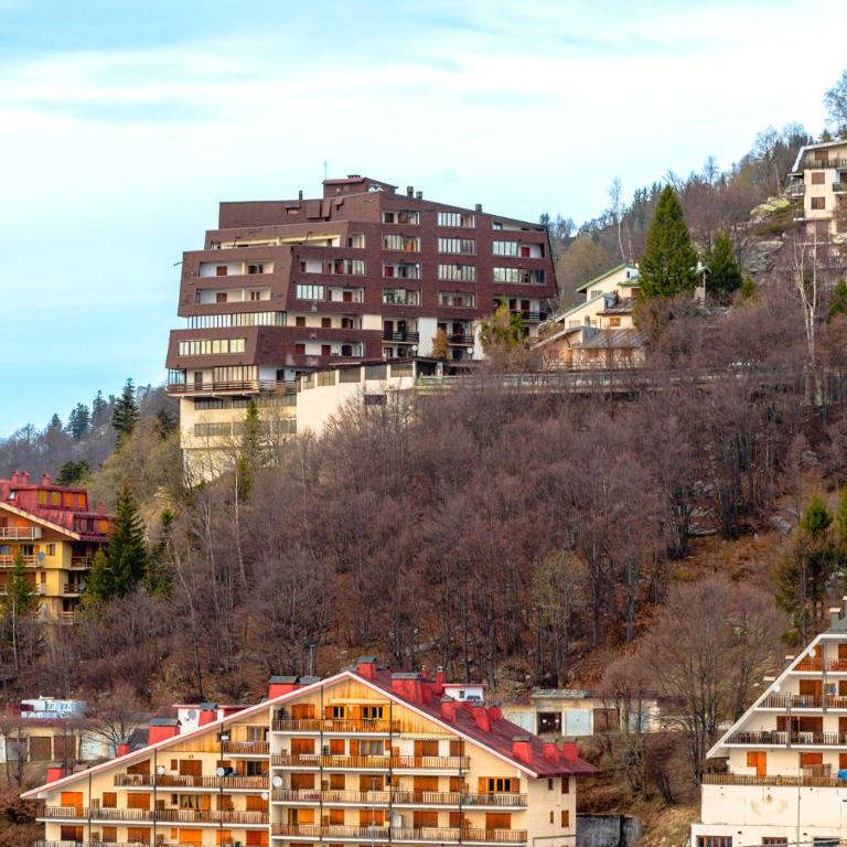 Residence Orsa Maggiore - Estudio Superior - 2