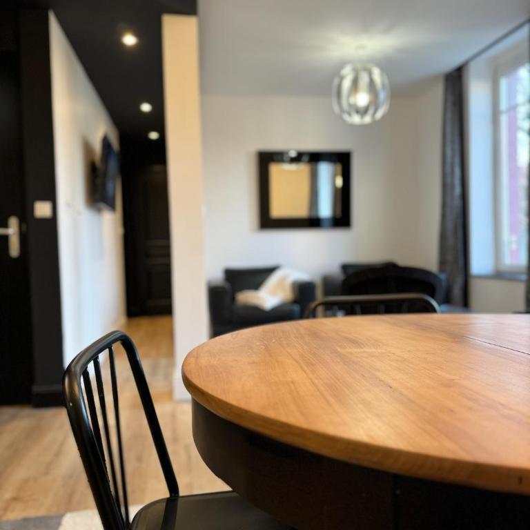 Le 28 - Résidence de Standing en Vieille-ville avec Parking - Appartement 2 Chambres - 6