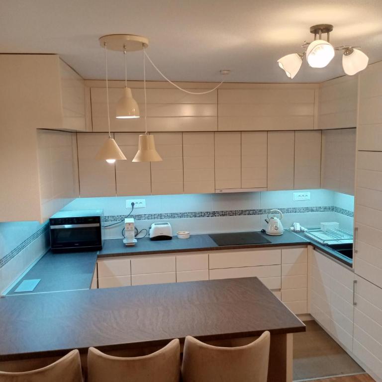 Apartman Tomas - Two-Bedroom Apartment - 11