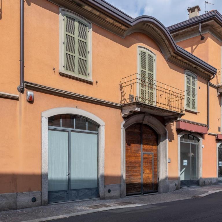 Comfort & Style in Como center with parking - One-Bedroom Apartment - 9