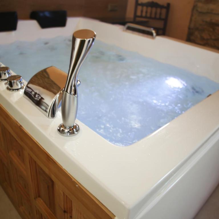 L'Otelet By Sweet - Deluxe Suite with Spa Bath - 5