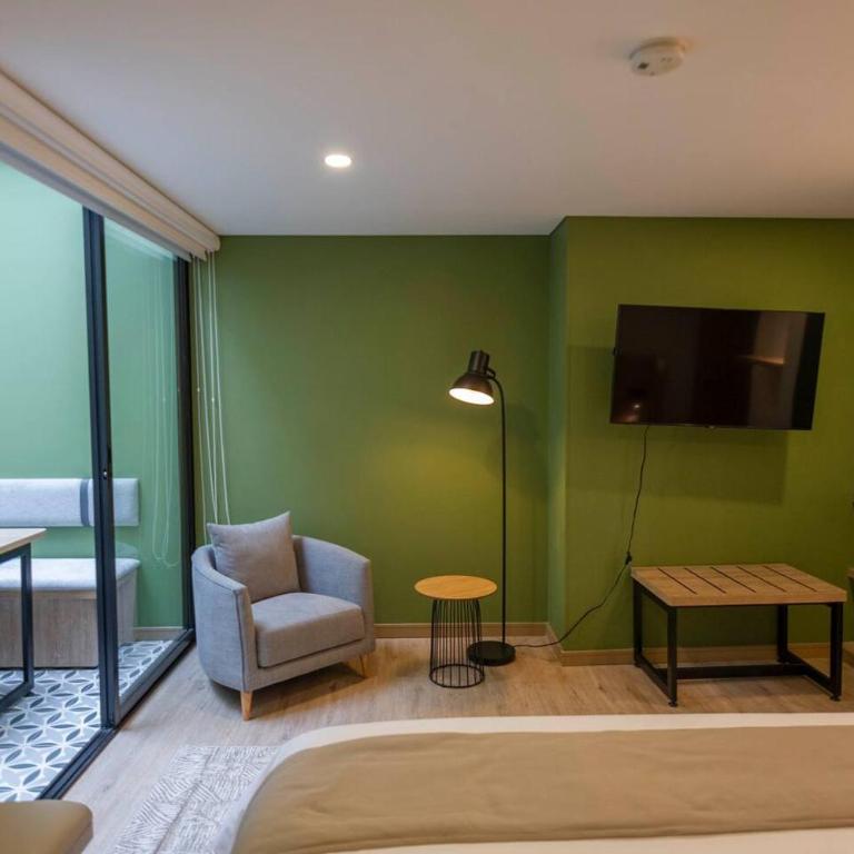 Siete Balcones Hotel Coworking - Suite con cama extragrande - 5