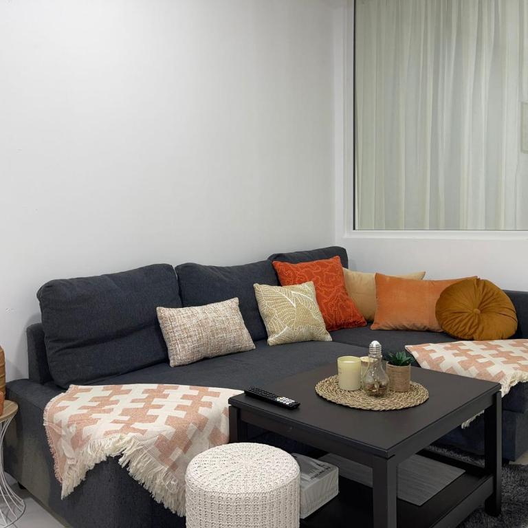 appartement entier sur Reims - 4 Voyageurs - Appartement 1 Chambre - 8