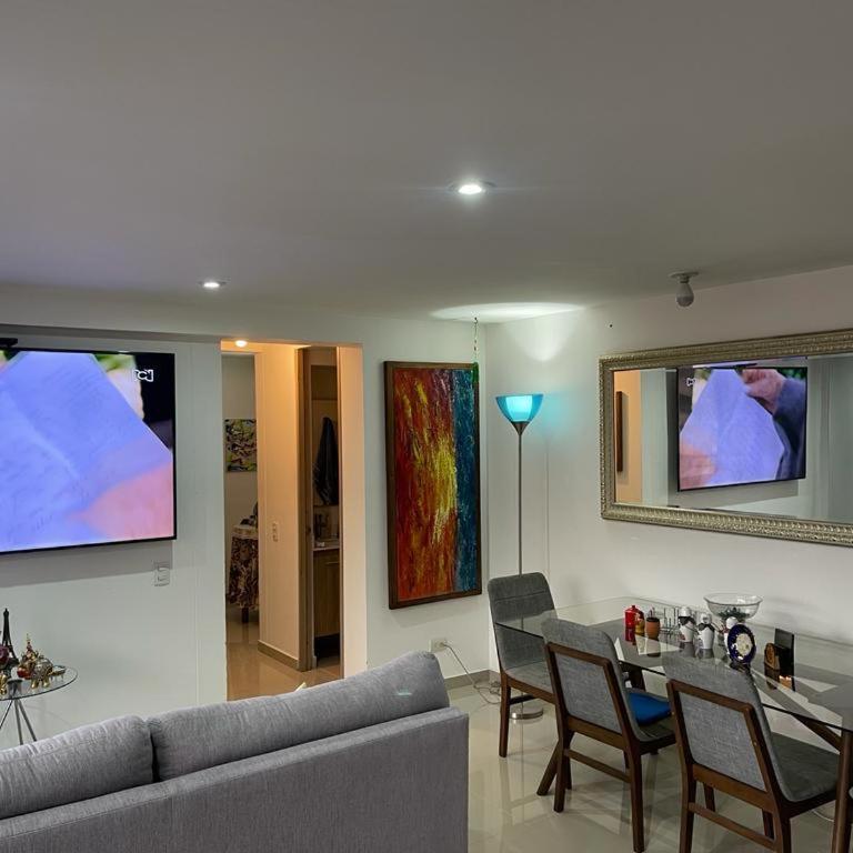 Habitación Masculina 1 persona en Apartamento Compartido Medellín - Habitación Individual - 11