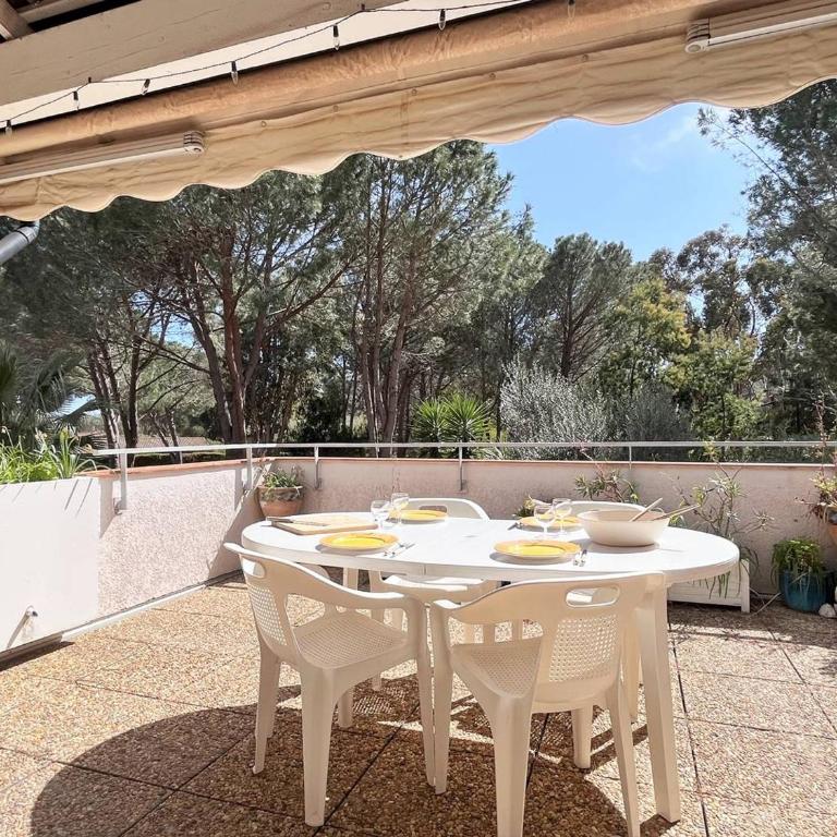 Appt Duplex 3P avec Terrasse et Parking - Le Lavandou - FR-1-251-529 - Appartement - 1