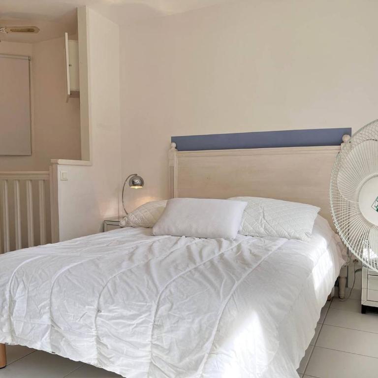 Appt Duplex 3P avec Terrasse et Parking - Le Lavandou - FR-1-251-529 - Appartement - 10
