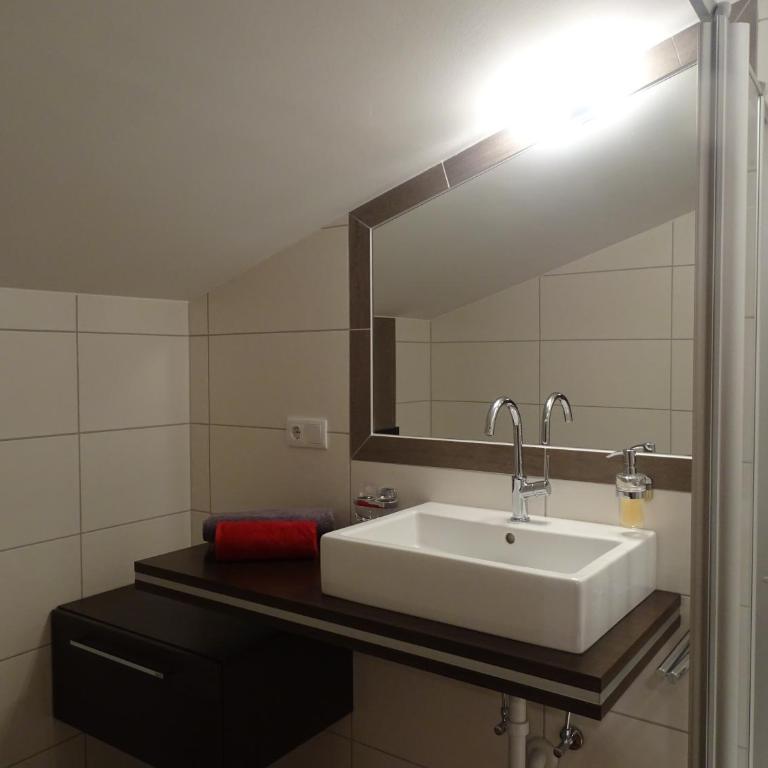 Alpenfrieden - Nauders - Apartment mit 2 Schlafzimmern - 8