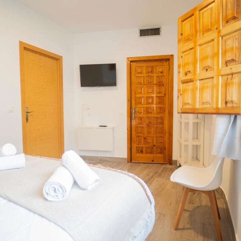 Carmen San Luis Albaicin, Granada - Double Room with Private Bathroom - 2