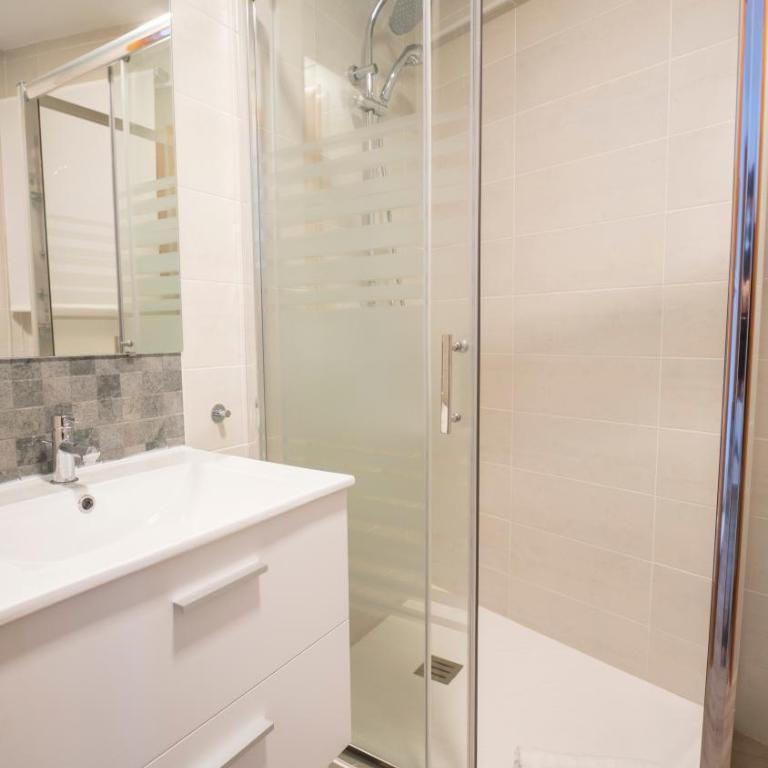Carmen San Luis Albaicin, Granada - Double Room with Private Bathroom - 3