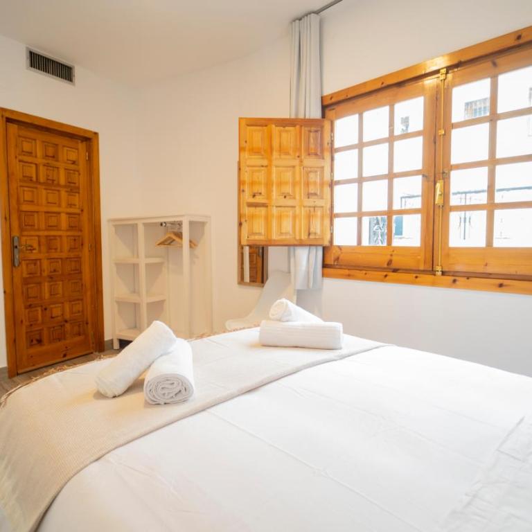 Carmen San Luis Albaicin, Granada - Double Room with Private Bathroom - 3