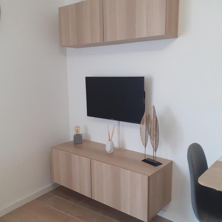 Studio climatisé avec une place de parking et classé 2 étoiles à la Faviére - Appartement 1 Chambre - 3