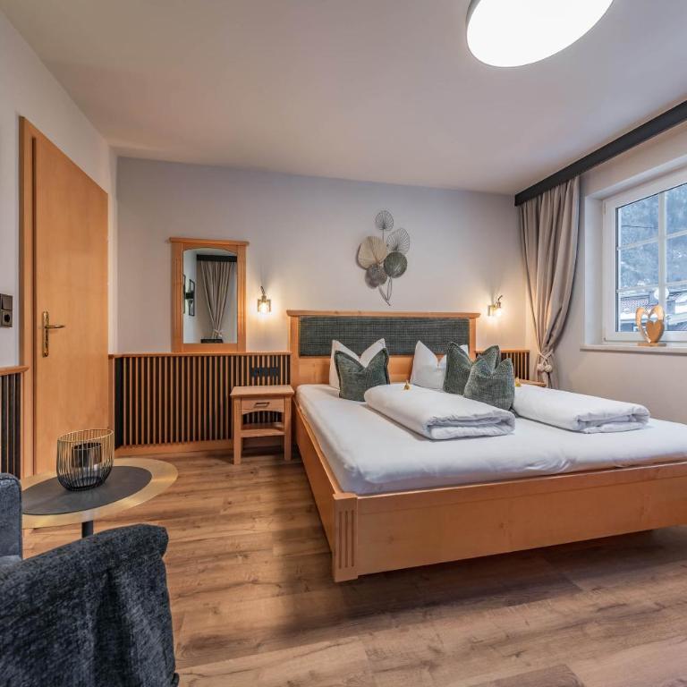 Apart Boutiquehotel SONNENHOF - Apartment mit 1 Schlafzimmer und Balkon - 5