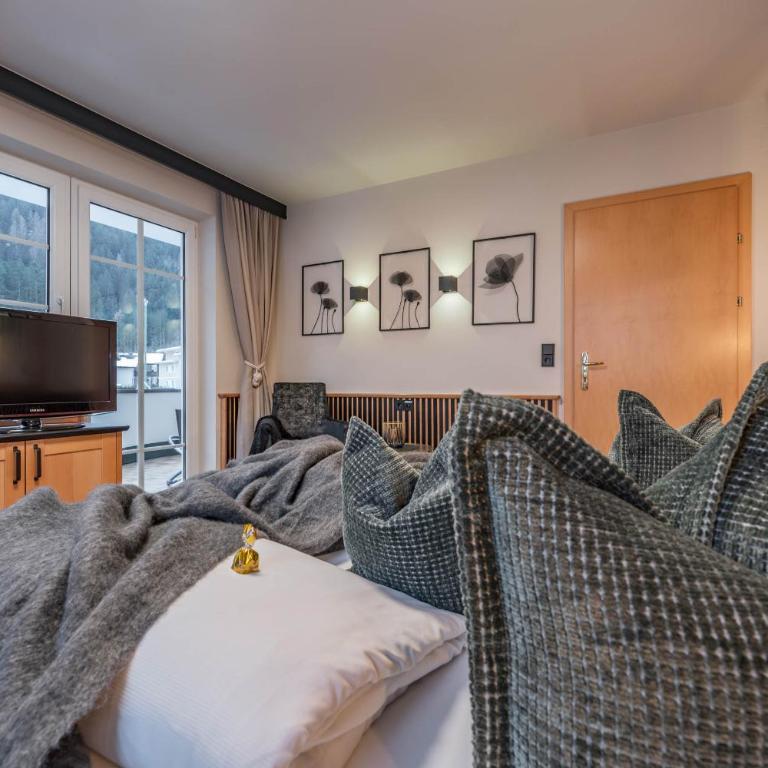 Apart Boutiquehotel SONNENHOF - Apartment mit 1 Schlafzimmer und Balkon - 7