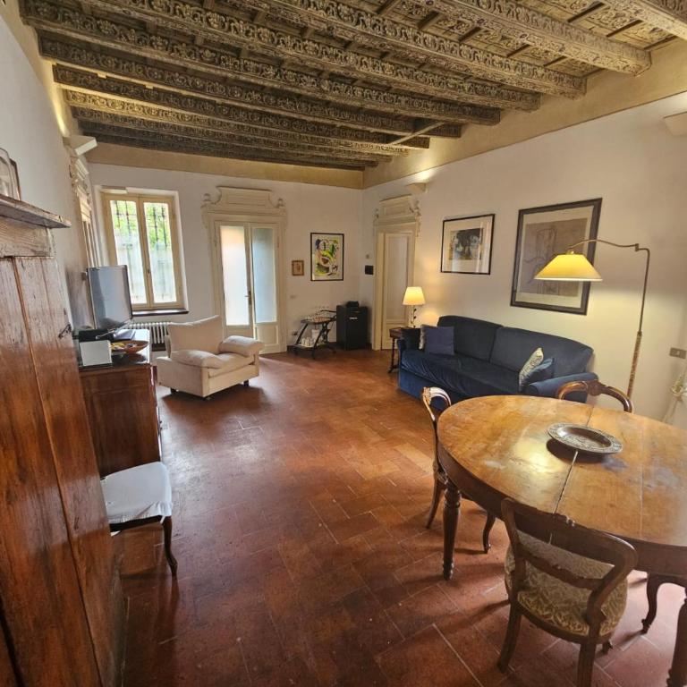 Il Cortiletto- Le Piazze - Two-Bedroom Apartment - 1