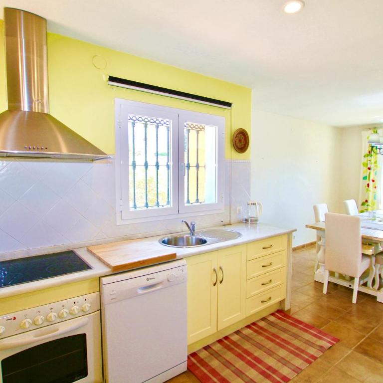Private Pool Villa by Costarentals - Ref 249 - Villa de 4 dormitorios - 2