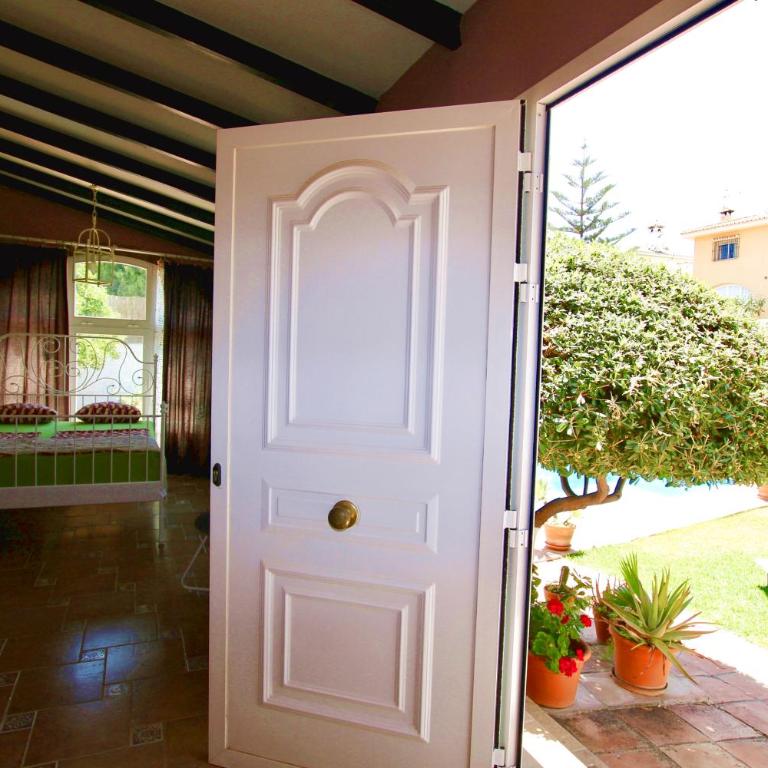 Private Pool Villa by Costarentals - Ref 249 - Villa de 4 dormitorios - 46