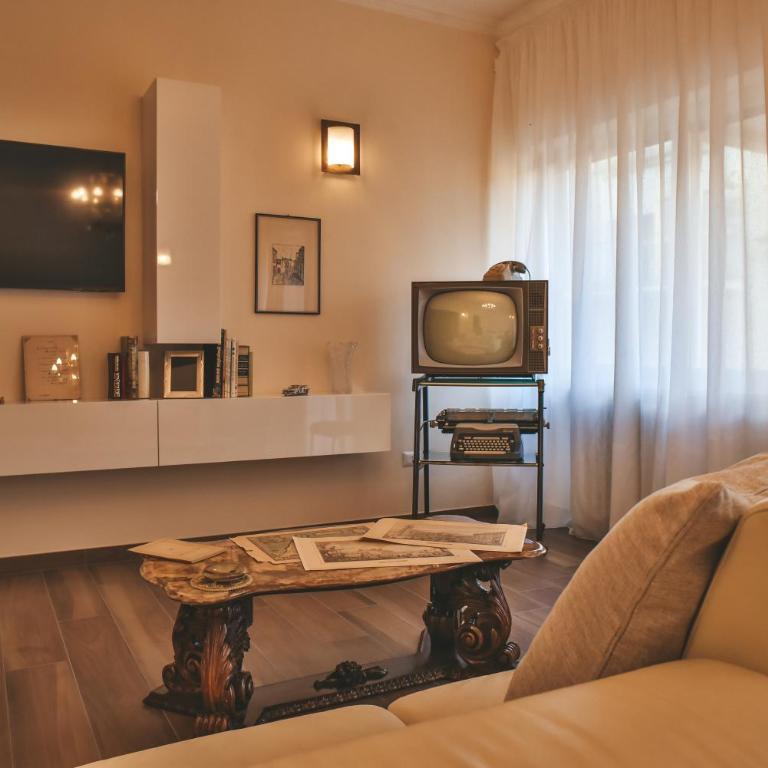 Alle Porte Del Barocco - Three-Bedroom Apartment - 4