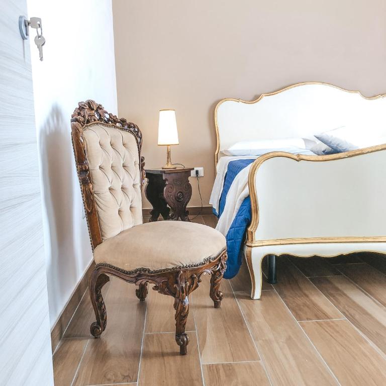 Alle Porte Del Barocco - Three-Bedroom Apartment - 28