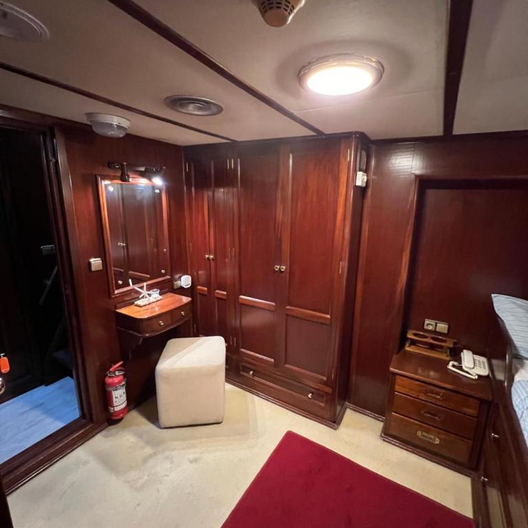 Southern Cross - Suite - 6