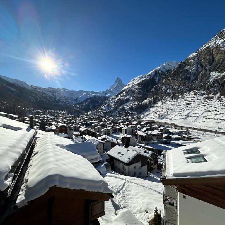 Modern self-catering apartment with Matterhorn views - Apartamento de 2 dormitorios - 9