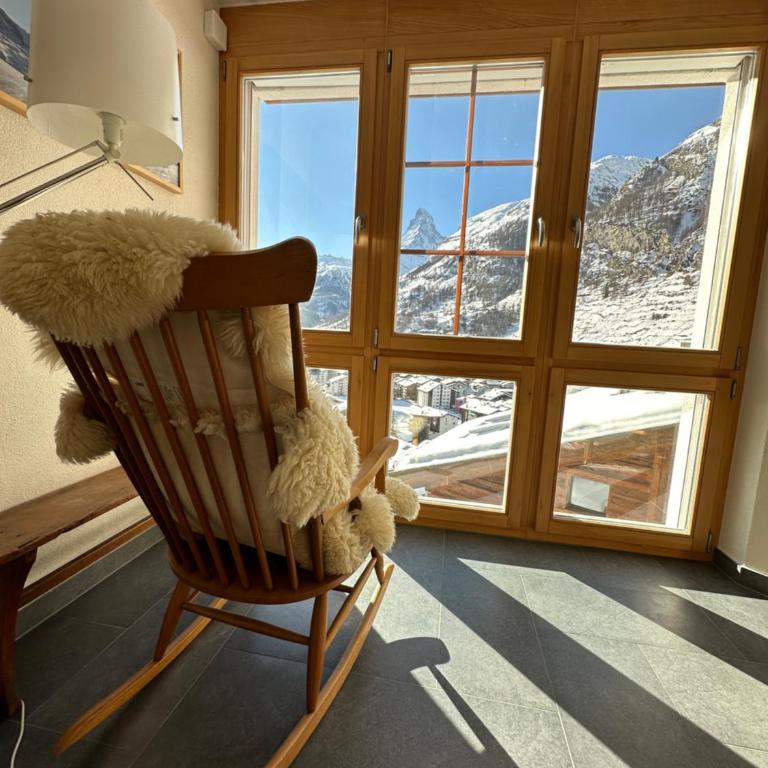 Modern self-catering apartment with Matterhorn views - Apartamento de 2 dormitorios - 13